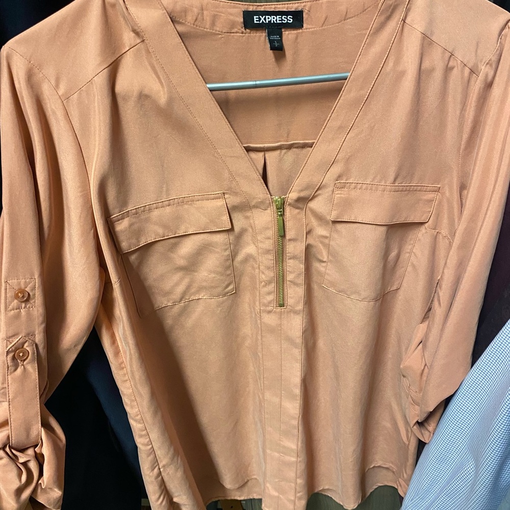 Express peach colored zip front blouse